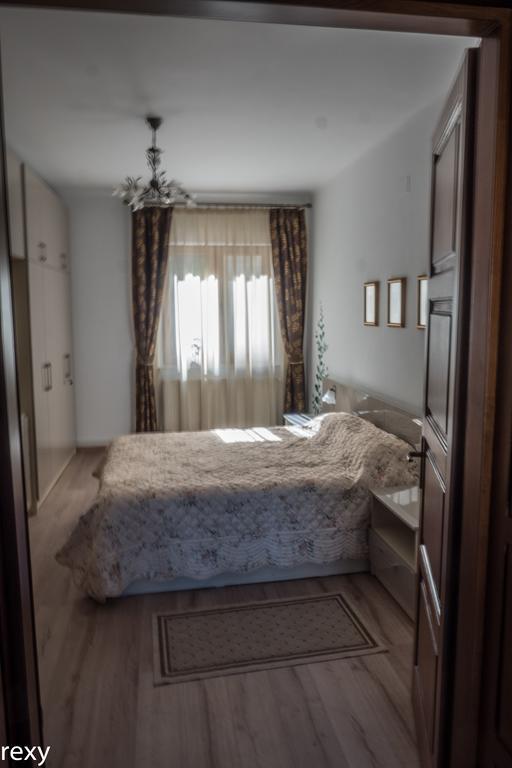 Chic Apartment Braşov Eksteriør bilde